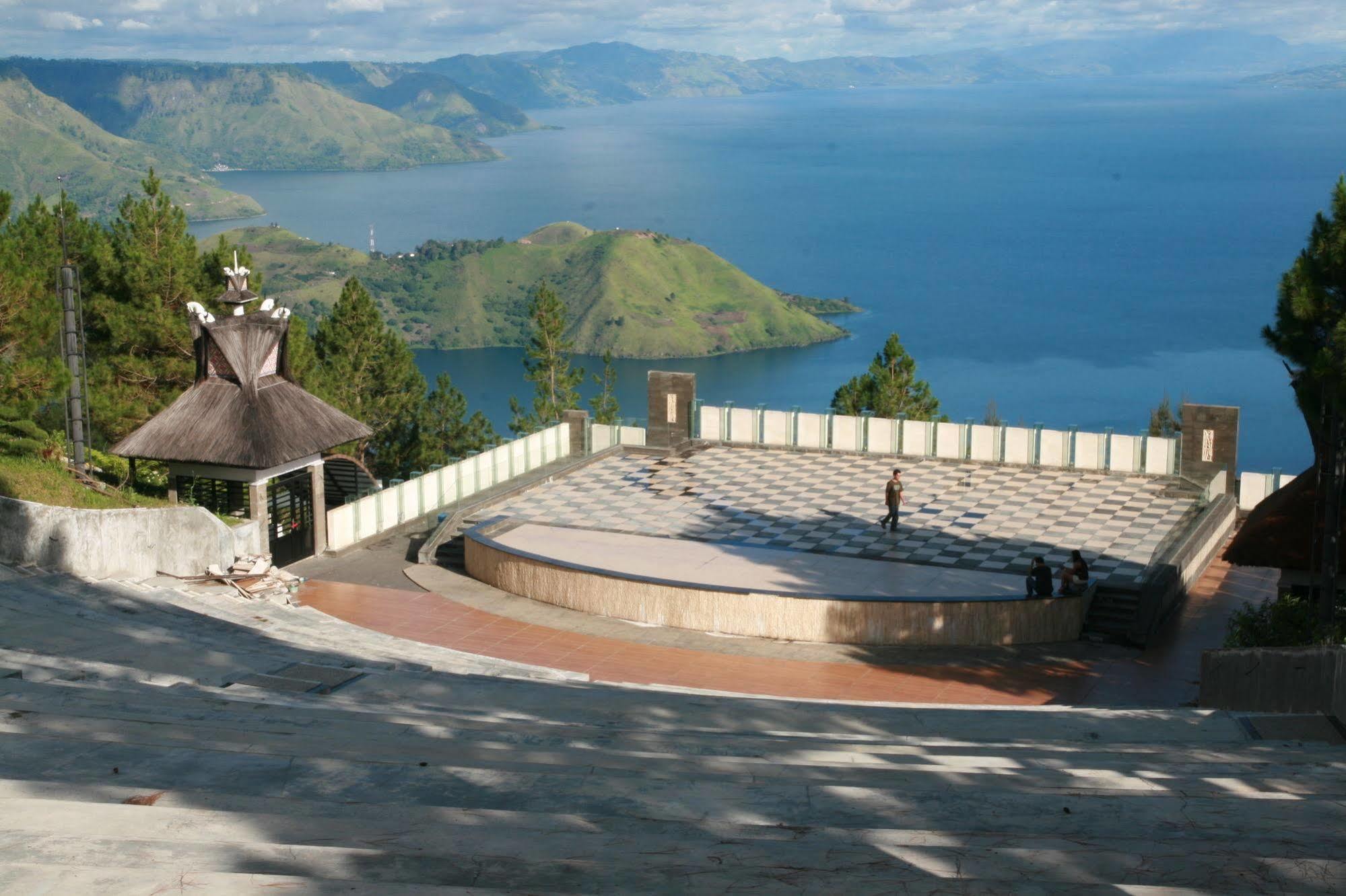 Taman Simalem Resort Tongging Екстериор снимка