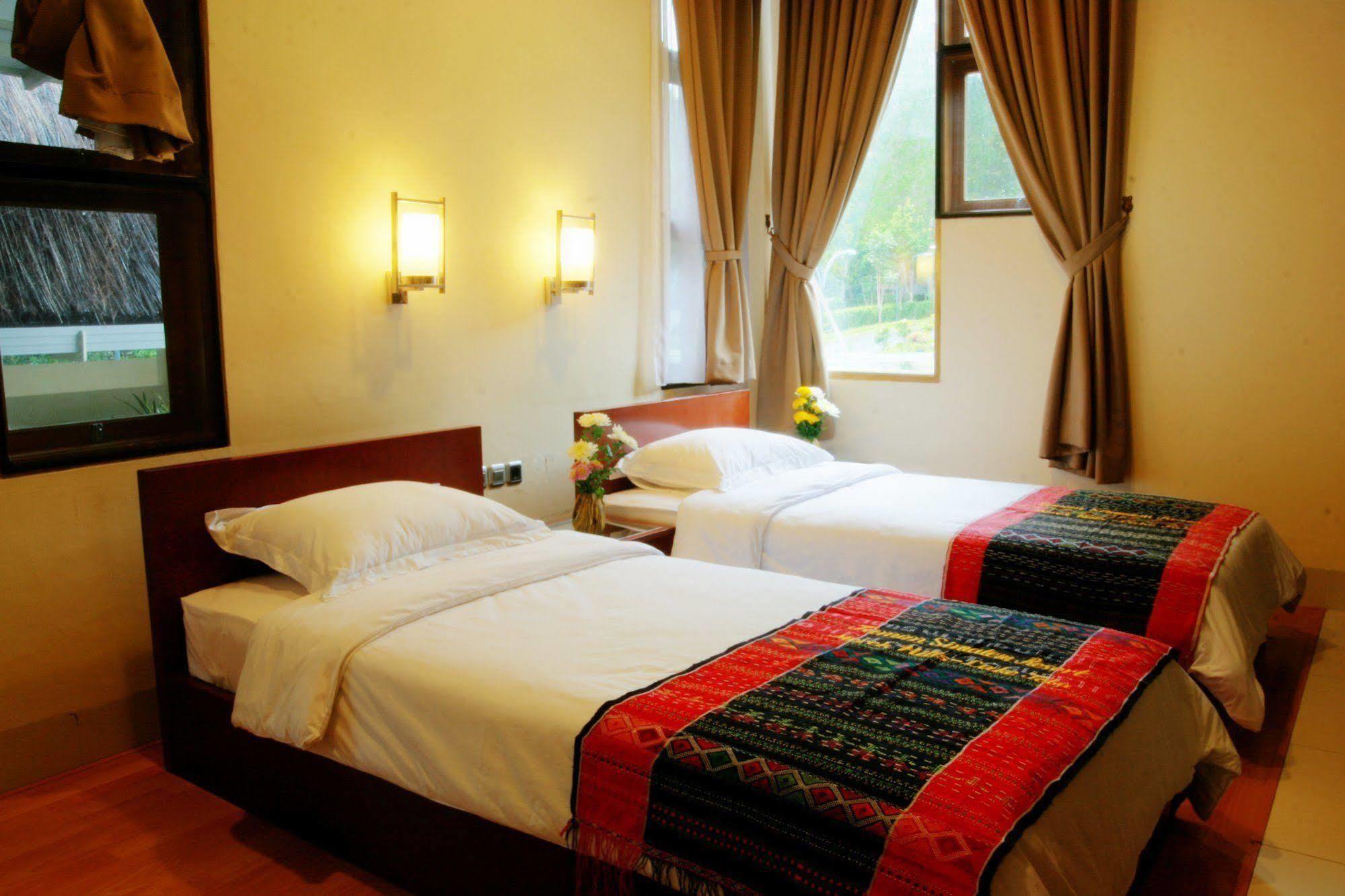 Taman Simalem Resort Tongging Екстериор снимка