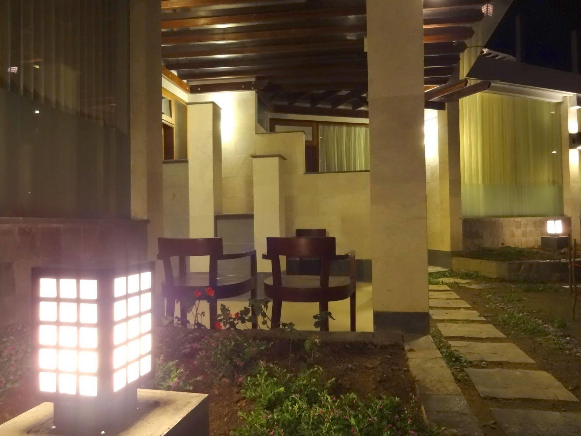 Taman Simalem Resort Tongging Екстериор снимка
