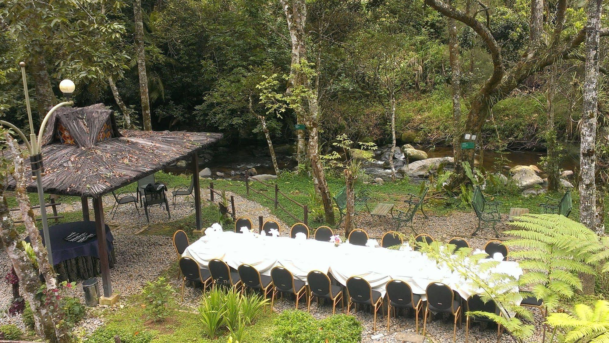 Taman Simalem Resort Tongging Екстериор снимка