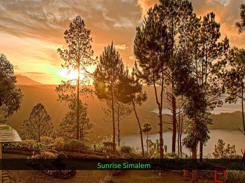 Taman Simalem Resort Tongging Екстериор снимка