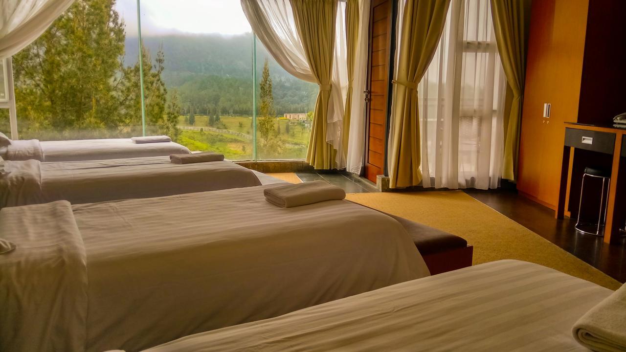 Taman Simalem Resort Tongging Екстериор снимка