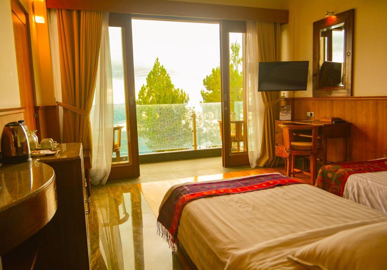 Taman Simalem Resort Tongging Екстериор снимка