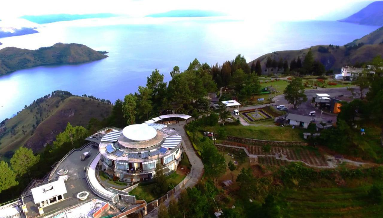 Taman Simalem Resort Tongging Екстериор снимка